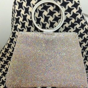 Lynn Bangle Embellished Sparkle Women's clutch INC International Concepts